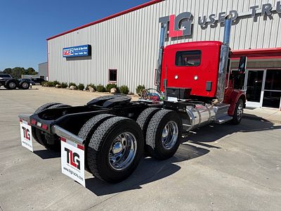 2020 Peterbilt 567
