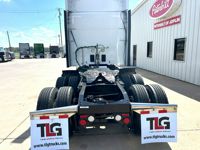 2022 Peterbilt 567