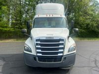 2021 Freightliner CASCADIA 126