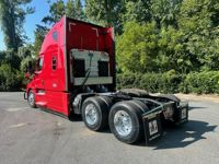 2021 Freightliner CASCADIA 126