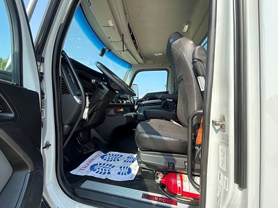 2023 Kenworth T680