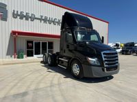 2022 Freightliner CASCADIA 116
