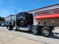 2019 Peterbilt 389