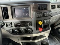 2023 Peterbilt 579