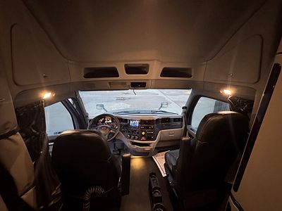 2021 Peterbilt 579