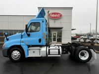 2019 Freightliner CASCADIA 125