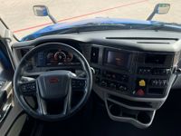 2023 Peterbilt 579