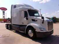 2021 Peterbilt 579