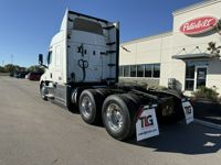 2022 Freightliner CASCADIA 116