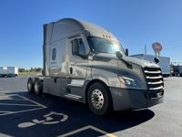 2023 Freightliner CASCADIA 126