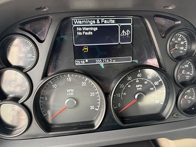 2020 Peterbilt 567