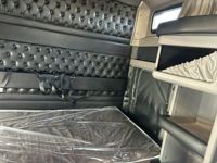 2023 Kenworth W900