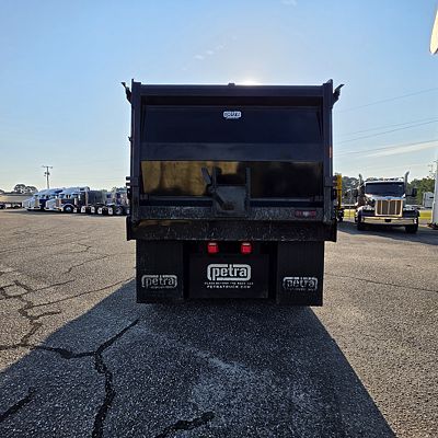 2026 Peterbilt 567