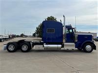 2022 Peterbilt 389