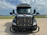2022 Peterbilt 579
