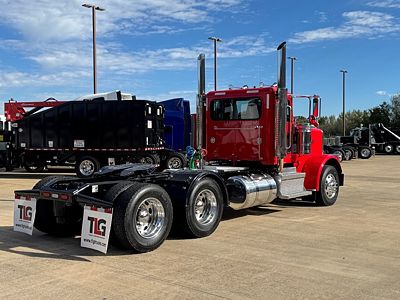 2023 Peterbilt 389