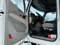 2022 Peterbilt 567