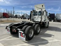 2021 Freightliner CASCADIA 126