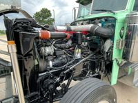 1996 Peterbilt 379