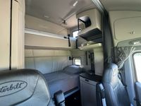 2021 Peterbilt 579