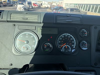 2018 Freightliner CASCADIA 125