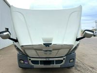 2017 Freightliner CASCADIA 113