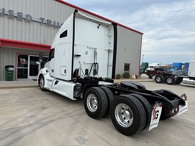 2022 Kenworth T680