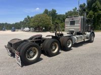 2006 Kenworth T800B