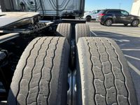 2023 Freightliner CASCADIA 126