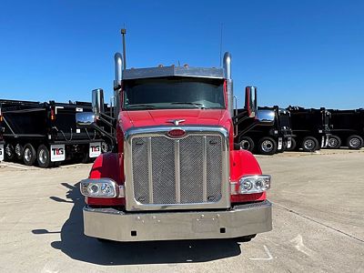 2014 Peterbilt 567-121