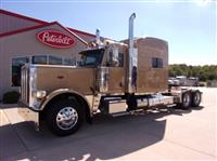 2021 Peterbilt 389