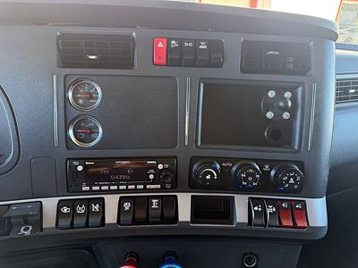 2022 Kenworth T680