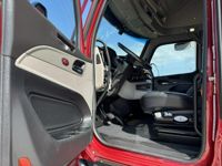 2023 Peterbilt 579