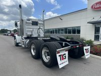 2020 Peterbilt 389