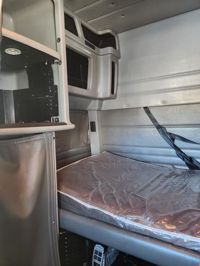 2020 Peterbilt 389