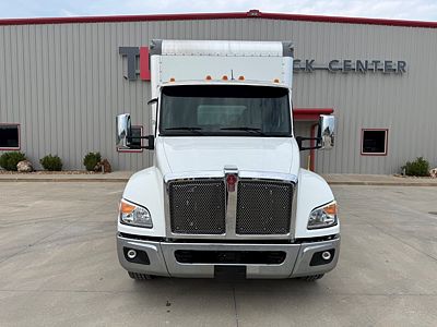 2023 Kenworth T280