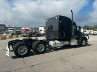 2022 Peterbilt 567