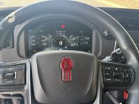 2022 Kenworth T880