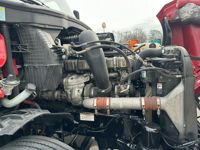 2021 Freightliner CASCADIA 126