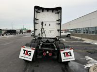 2024 Freightliner CASCADIA 126