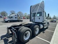2017 Freightliner CASCADIA