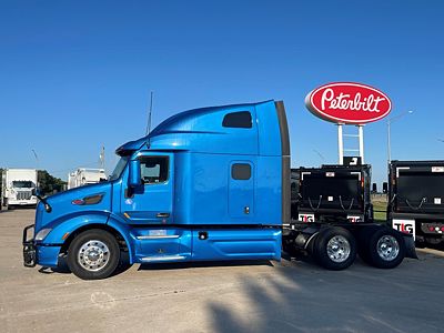 2020 Peterbilt 579