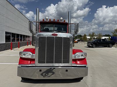 2022 Peterbilt 389
