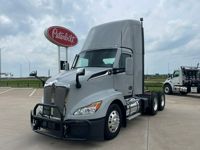 2023 Kenworth T680