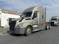 2022 Freightliner CASCADIA 126