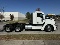 2023 Kenworth T680