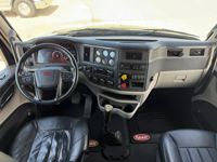 2024 Peterbilt 579