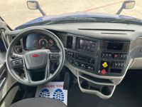 2023 Peterbilt 579