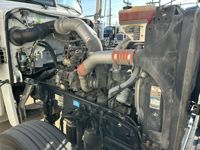 2022 Peterbilt 389