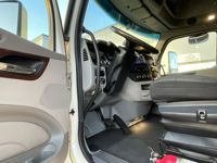 2021 Peterbilt 579